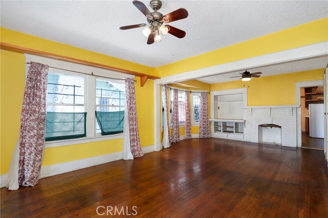 Detail Gallery Image 9 of 43 For 5008 S Van Ness Ave, Los Angeles,  CA 90062 - 3 Beds | 1 Baths