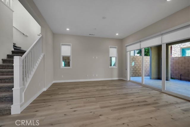 670 Athos, Lake Forest CA: https://media.crmls.org/medias/5a33ac43-a60b-42f2-8668-040f2672da53.jpg