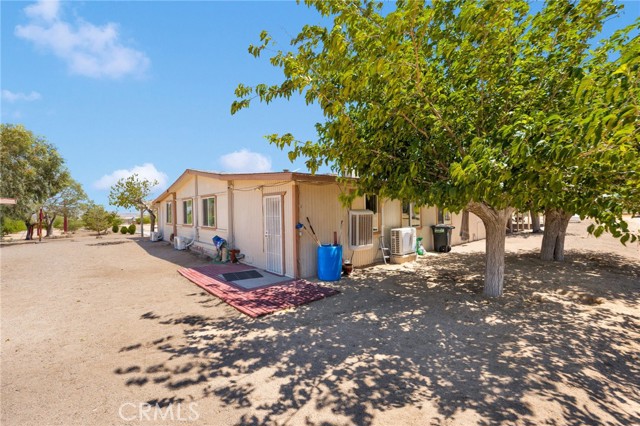 Detail Gallery Image 32 of 75 For 12660 Ivanhoe Rd, Lucerne Valley,  CA 92356 - 12 Beds | 12 Baths