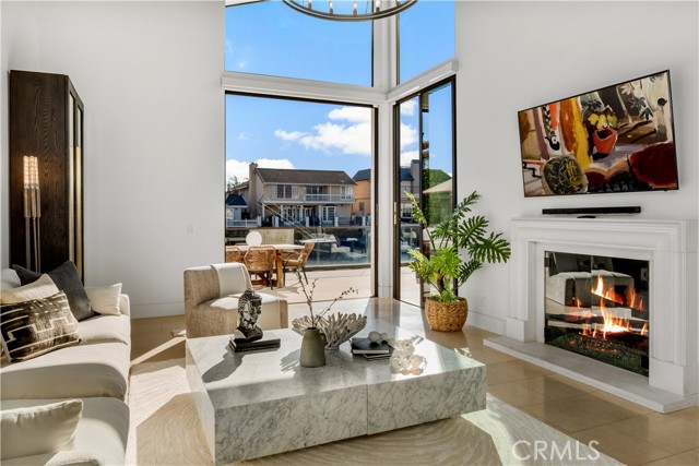 Detail Gallery Image 7 of 47 For 4072 Morning Star, Huntington Beach,  CA 92649 - 4 Beds | 4 Baths