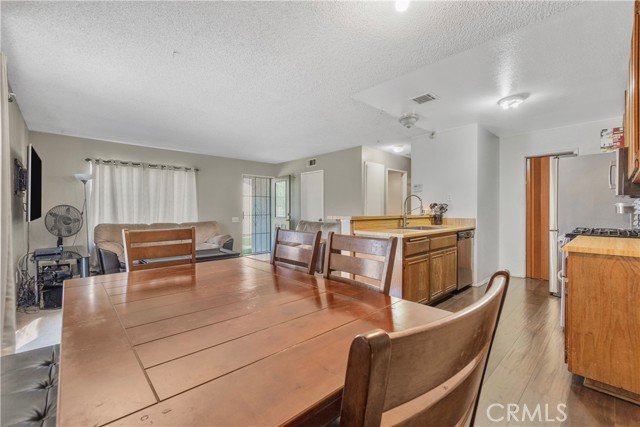 Detail Gallery Image 9 of 32 For 4587 Gold Rush Ct, Montclair,  CA 91763 - 2 Beds | 1 Baths