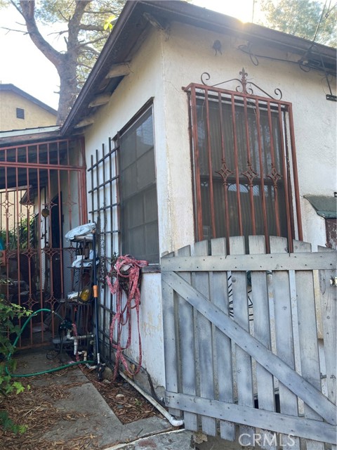 Detail Gallery Image 11 of 37 For 3633 Lavell Dr, Los Angeles,  CA 90065 - 1 Beds | 1 Baths