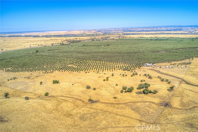 16 Rocky Drive, Oroville CA: https://media.crmls.org/medias/5a384b27-a754-4114-a569-a6b9e00d7607.jpg