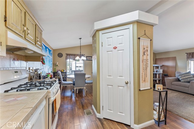 Detail Gallery Image 15 of 30 For 3701 Fillmore Street #32,  Riverside,  CA 92505 - 3 Beds | 2 Baths