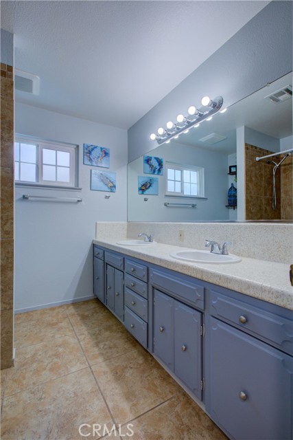 Detail Gallery Image 33 of 53 For 1561 Riechel, Atwater,  CA 95301 - 3 Beds | 2 Baths