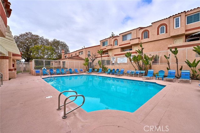 3101 Plaza Del Amo, Torrance CA: https://media.crmls.org/medias/5a38f3e9-b1d2-418a-8dbd-d9d6e5f146e6.jpg