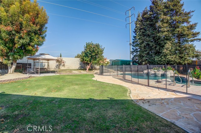 Detail Gallery Image 24 of 53 For 10500 Vista Bonita Dr, Bakersfield,  CA 93311 - 3 Beds | 2 Baths