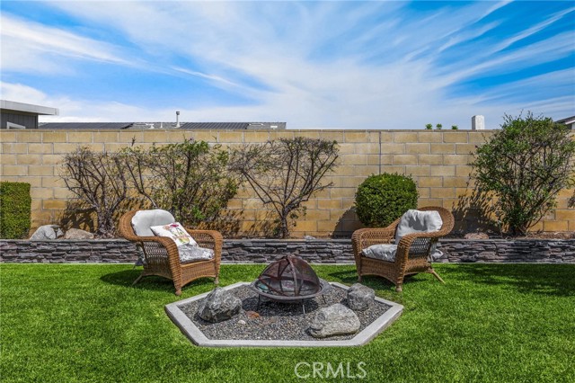 17381 Yorkshire Avenue, Yorba Linda CA: https://media.crmls.org/medias/5a395ee7-9488-4522-ad89-7ed8d5d90208.jpg