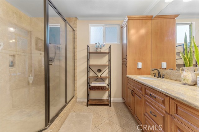 Detail Gallery Image 26 of 33 For 11728 Doral Ave, Porter Ranch,  CA 91326 - 4 Beds | 2 Baths