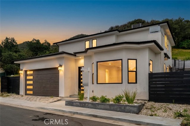 7416 Valaho Lane, Tujunga CA: https://media.crmls.org/medias/5a39a75a-722c-43d3-aff9-0ab7f73e09d3.jpg