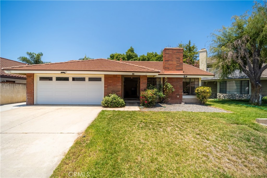 3 Bonanza Ct