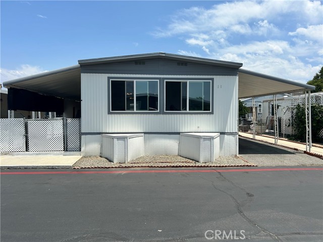 1455 S State Street, Hemet CA: https://media.crmls.org/medias/5a3a3b09-9dcd-412c-b707-a87b93441626.jpg