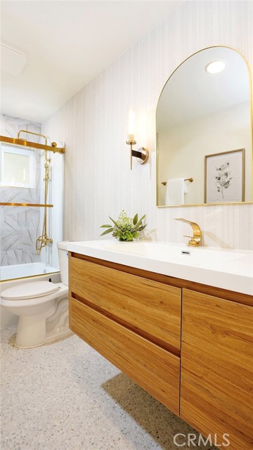 17698 Locust Street, Fountain Valley CA: https://media.crmls.org/medias/5a3a7daa-62bb-48b6-a9e6-d63e925d73f0.jpg