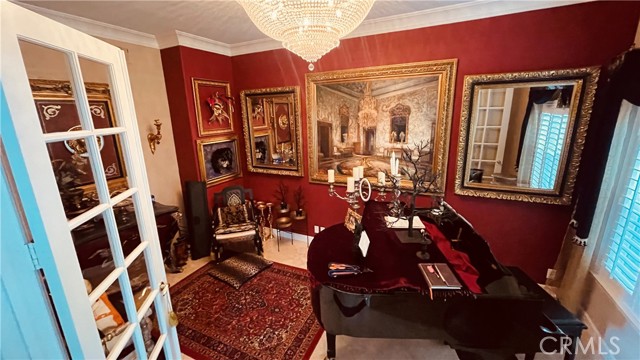 Image 16 of 25 For 732 S Rosecrest Cir