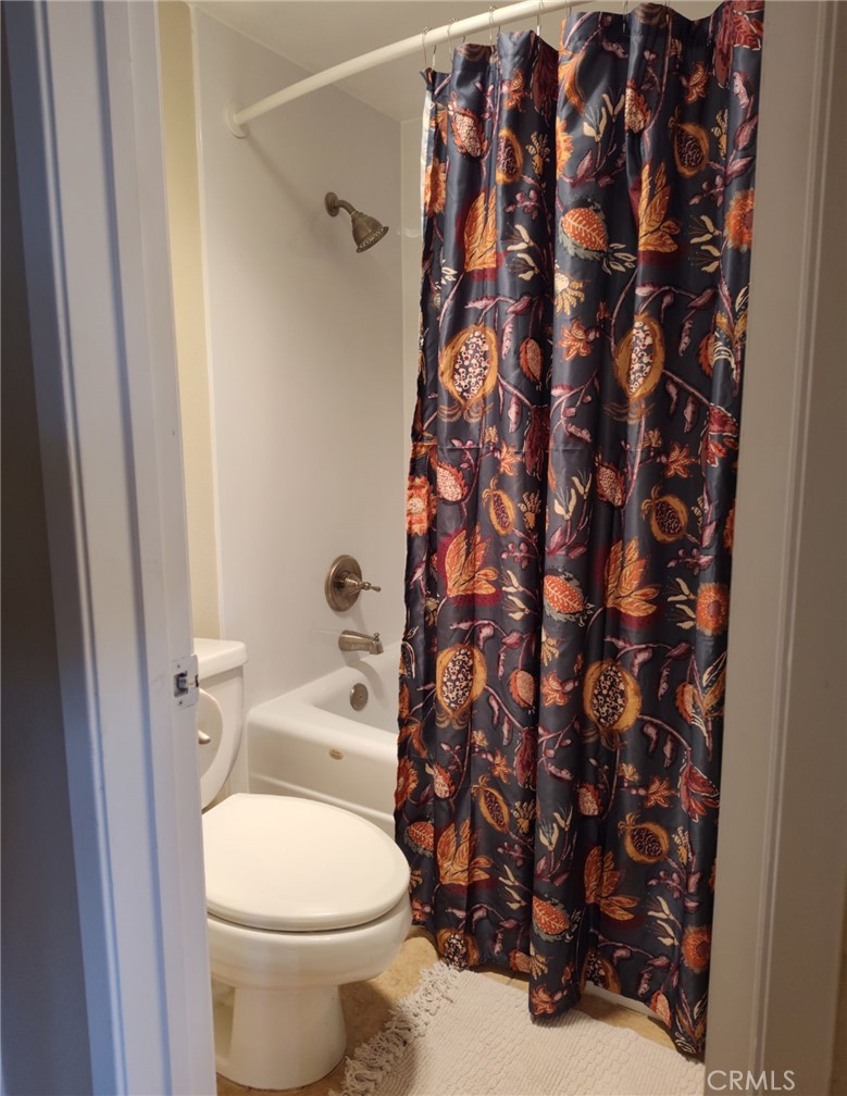 https://media.crmls.org/medias/5a3b112c-4db1-4740-b786-2c6a5ff285e6.jpg?preset=X-Large