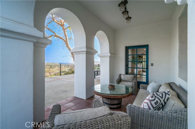 1812 Linda Vista Avenue, Pasadena CA: https://media.crmls.org/medias/5a3cabd5-1070-4ab8-9a28-be6ba545bf0a.jpg