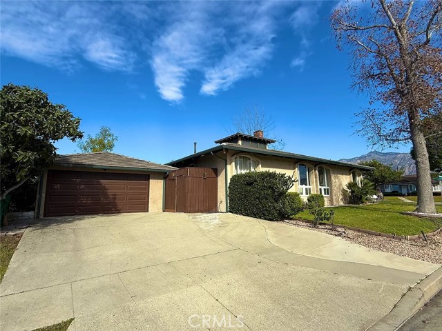 Detail Gallery Image 2 of 18 For 902 Coronado Dr, Arcadia,  CA 91007 - 3 Beds | 3 Baths