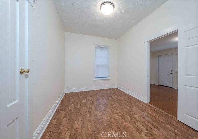 Detail Gallery Image 15 of 33 For 123 S Olive St, Anaheim,  CA 92805 - 4 Beds | 3 Baths