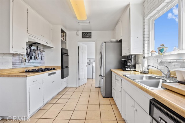 Detail Gallery Image 8 of 26 For 11345 Groveland Ave, Whittier,  CA 90604 - 3 Beds | 2 Baths