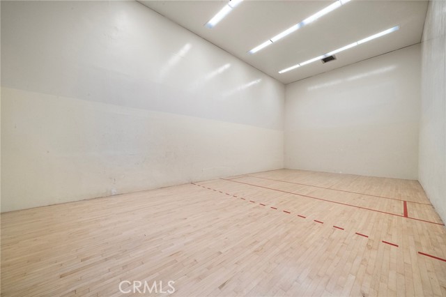 5145 Tortuga Drive, Huntington Beach CA: https://media.crmls.org/medias/5a3e7959-39f5-428d-bc11-00b908ba318d.jpg