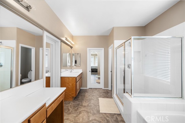 Detail Gallery Image 35 of 62 For 33713 Pebble Brook Cir, Temecula,  CA 92592 - 4 Beds | 3 Baths