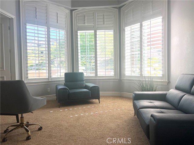 4069 Nancy Circle, Corona CA: https://media.crmls.org/medias/5a4009f2-8cc9-4528-85db-ee9480c394c6.jpg