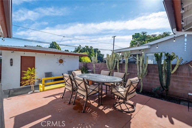 Detail Gallery Image 20 of 27 For 2834 Palo Verde, Long Beach,  CA 90815 - 4 Beds | 2 Baths