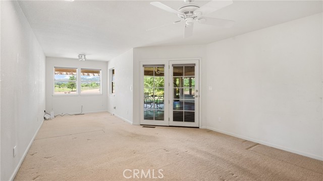 Detail Gallery Image 15 of 71 For 12285 High Valley Rd, Clearlake Oaks,  CA 95423 - 4 Beds | 3 Baths