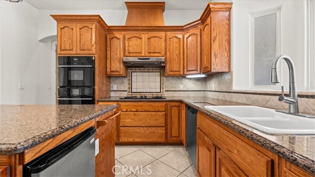 29935 Maxine Lane, Menifee CA: https://media.crmls.org/medias/5a418625-2ef8-47b5-8352-e734ab60eceb.jpg