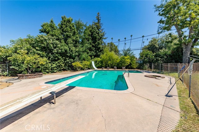 Detail Gallery Image 11 of 12 For 1640 Bedford, San Marino,  CA 91108 - 3 Beds | 3/2 Baths