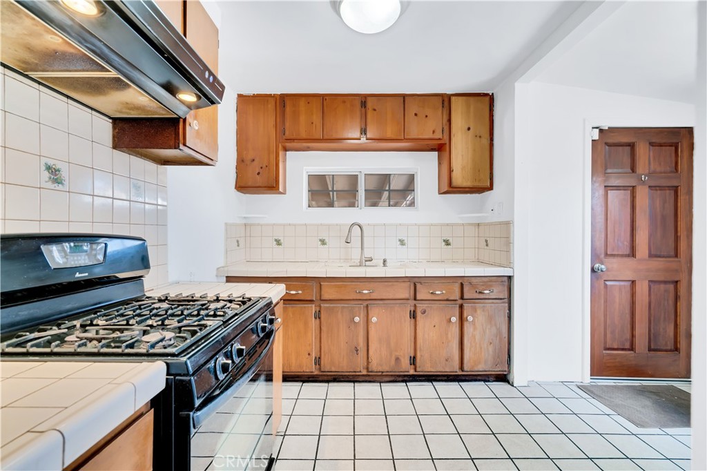 MLS #SB25029029 img 6