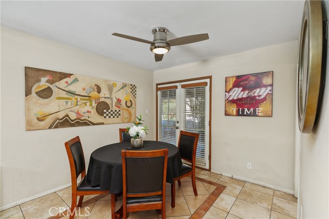 Detail Gallery Image 9 of 33 For 10040 Hedrick Ave, Riverside,  CA 92503 - 3 Beds | 2 Baths