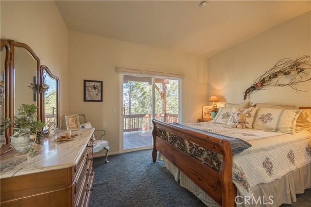 Detail Gallery Image 27 of 52 For 26329 Spyglass, Lake Arrowhead,  CA 92352 - 5 Beds | 3/1 Baths