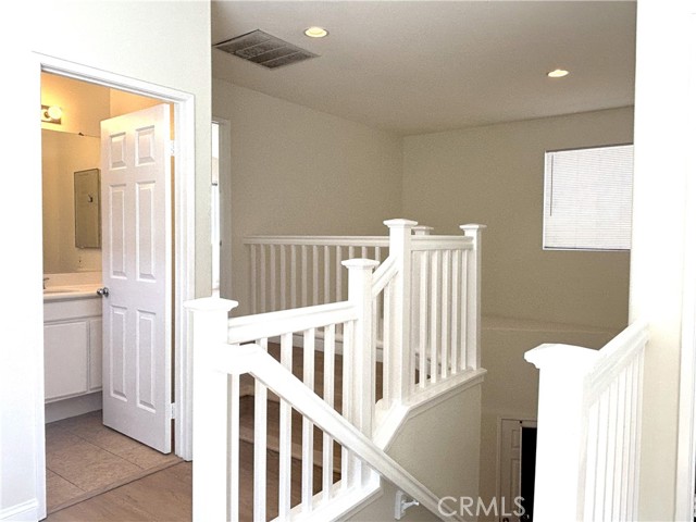 9 Tuolumne Way, Aliso Viejo CA: https://media.crmls.org/medias/5a45149e-5df1-485d-b1a4-cd6ad3e3bd36.jpg