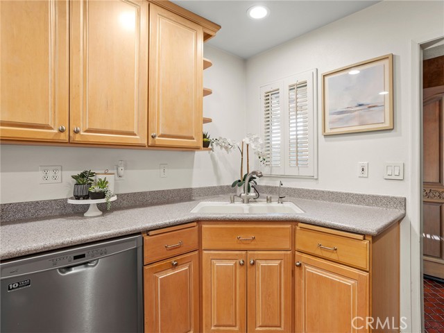 Detail Gallery Image 19 of 65 For 150 La Venta, Santa Barbara,  CA 93110 - 4 Beds | 2/1 Baths