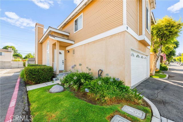 9900 Tagus Street, Pico Rivera CA: https://media.crmls.org/medias/5a451e87-ee1a-44f5-b3d6-73fa4a718059.jpg