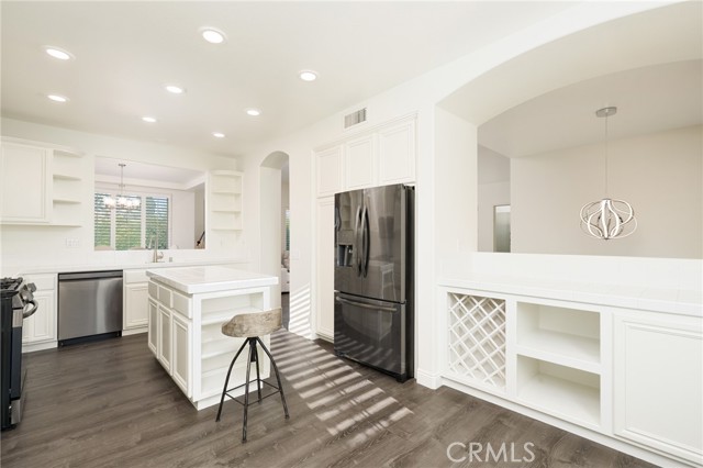 3120 Tara, Costa Mesa CA: https://media.crmls.org/medias/5a452997-b1e5-4fea-ab4e-58c5fb92e01c.jpg
