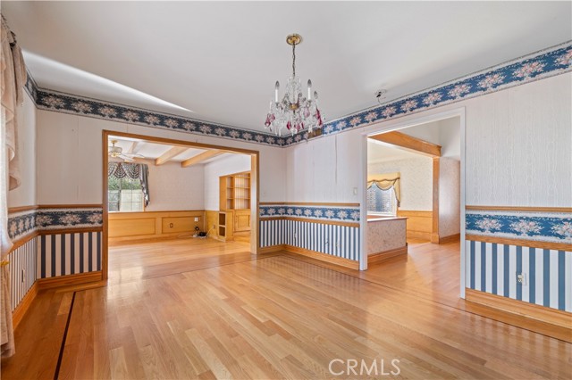 Detail Gallery Image 38 of 66 For 22211 Barbacoa, Saugus,  CA 91350 - 4 Beds | 3 Baths