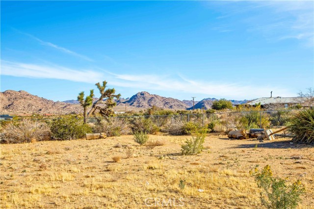 Detail Gallery Image 35 of 40 For 61415 Alta Loma Dr, Joshua Tree,  CA 92252 - 3 Beds | 3 Baths