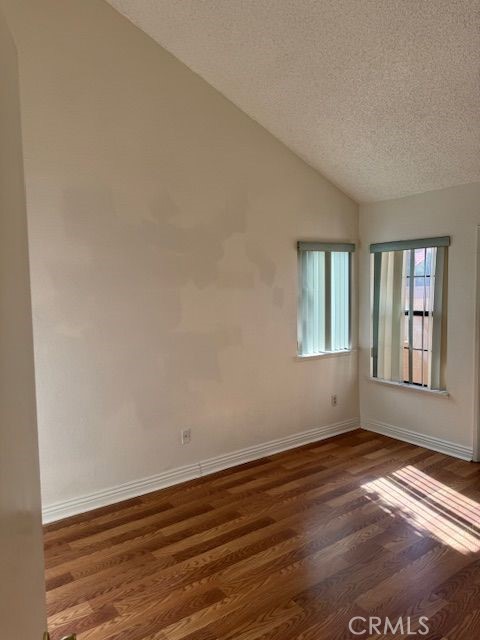 Detail Gallery Image 6 of 7 For 12235 Merrod, Victorville,  CA 92395 - 3 Beds | 2 Baths