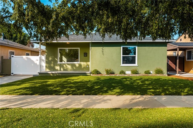 Detail Gallery Image 4 of 36 For 2451 Daisy, Long Beach,  CA 90806 - 2 Beds | 1 Baths