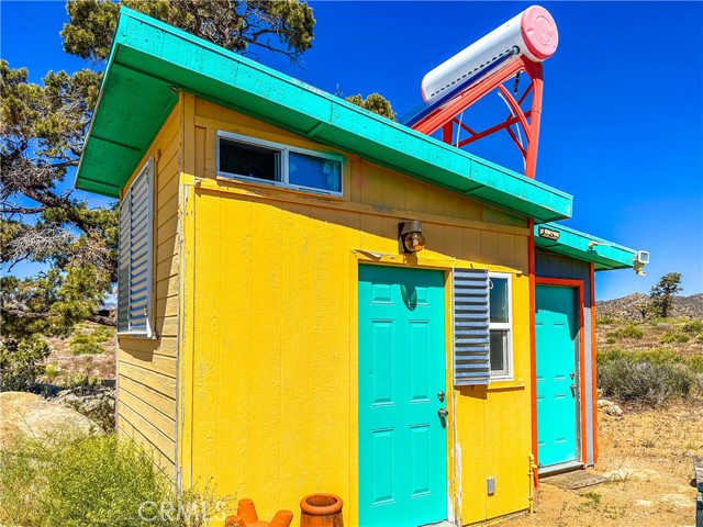 Detail Gallery Image 7 of 30 For 12345 Horseshoe Trl, Pioneertown,  CA 92268 - 0 Beds | 1 Baths