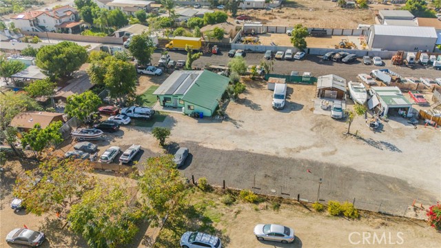 Detail Gallery Image 27 of 42 For 18325 El Molino, Bloomington,  CA 92316 - 3 Beds | 1 Baths