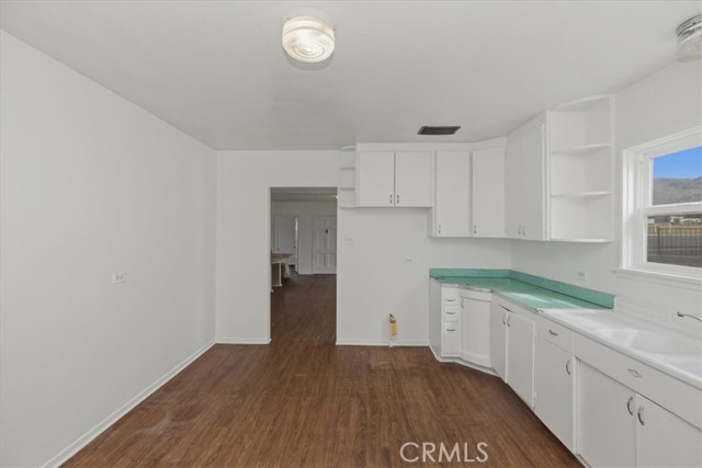 Detail Gallery Image 10 of 40 For 3383 Highland, Highland,  CA 92346 - 3 Beds | 1/1 Baths