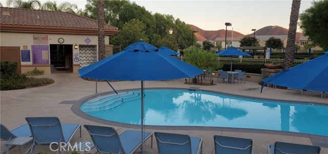 1513 Camino Hidalgo, Hemet CA: https://media.crmls.org/medias/5a4ae3c8-4785-4b57-8dbf-a67f4473fed3.jpg