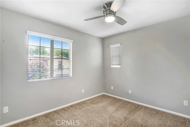 11839 Greenbrier Lane, Grand Terrace CA: https://media.crmls.org/medias/5a4aec57-361b-4798-8654-78f296873610.jpg