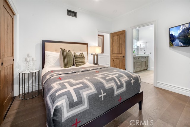 Detail Gallery Image 24 of 47 For 5558 Hoback Glen Rd, Hidden Hills,  CA 91302 - 5 Beds | 5 Baths