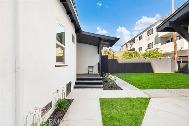 Detail Gallery Image 24 of 35 For 1148 Locust, Long Beach,  CA 90813 - – Beds | – Baths