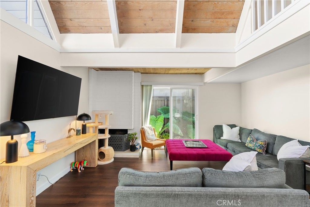 5a4c056f Ed61 4f7e 82ea 225429b6ec67