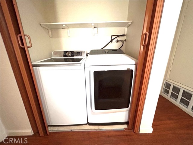 Detail Gallery Image 13 of 22 For 18 Town and Country Rd #34,  Pomona,  CA 91766 - 3 Beds | 2 Baths